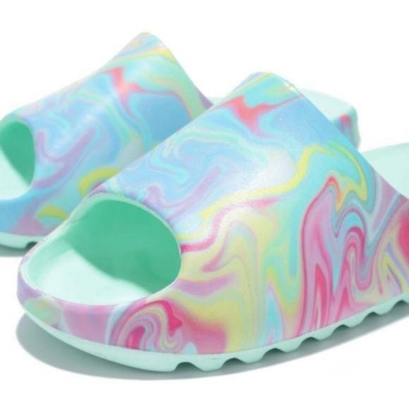 Lounge Slide Sandals in Swirl Mint - Picture 2 of 4